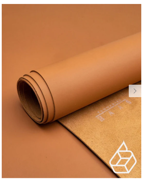 Green vegetable tanned leather side seam strap