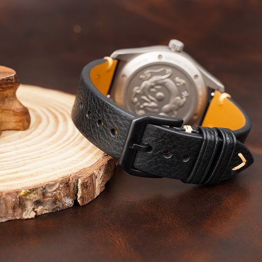 Black vegetable tanned leather side seam strap