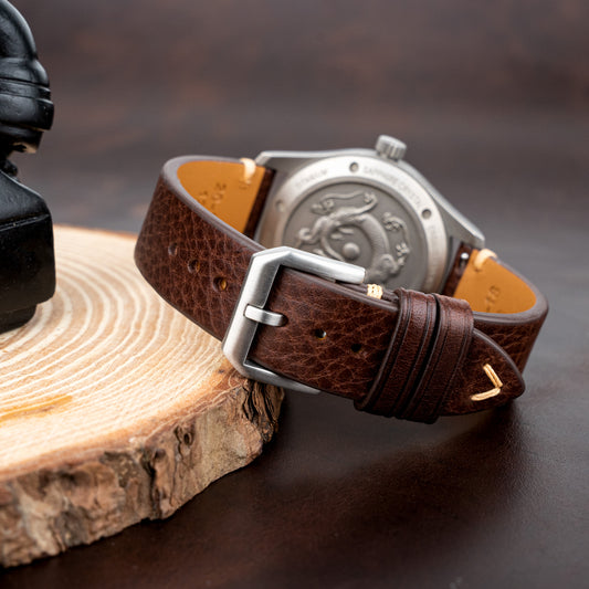 Coffee color vegetable tanned leather side seam strap