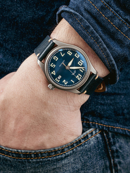 Blue color vegetable tanned leather side seam strap