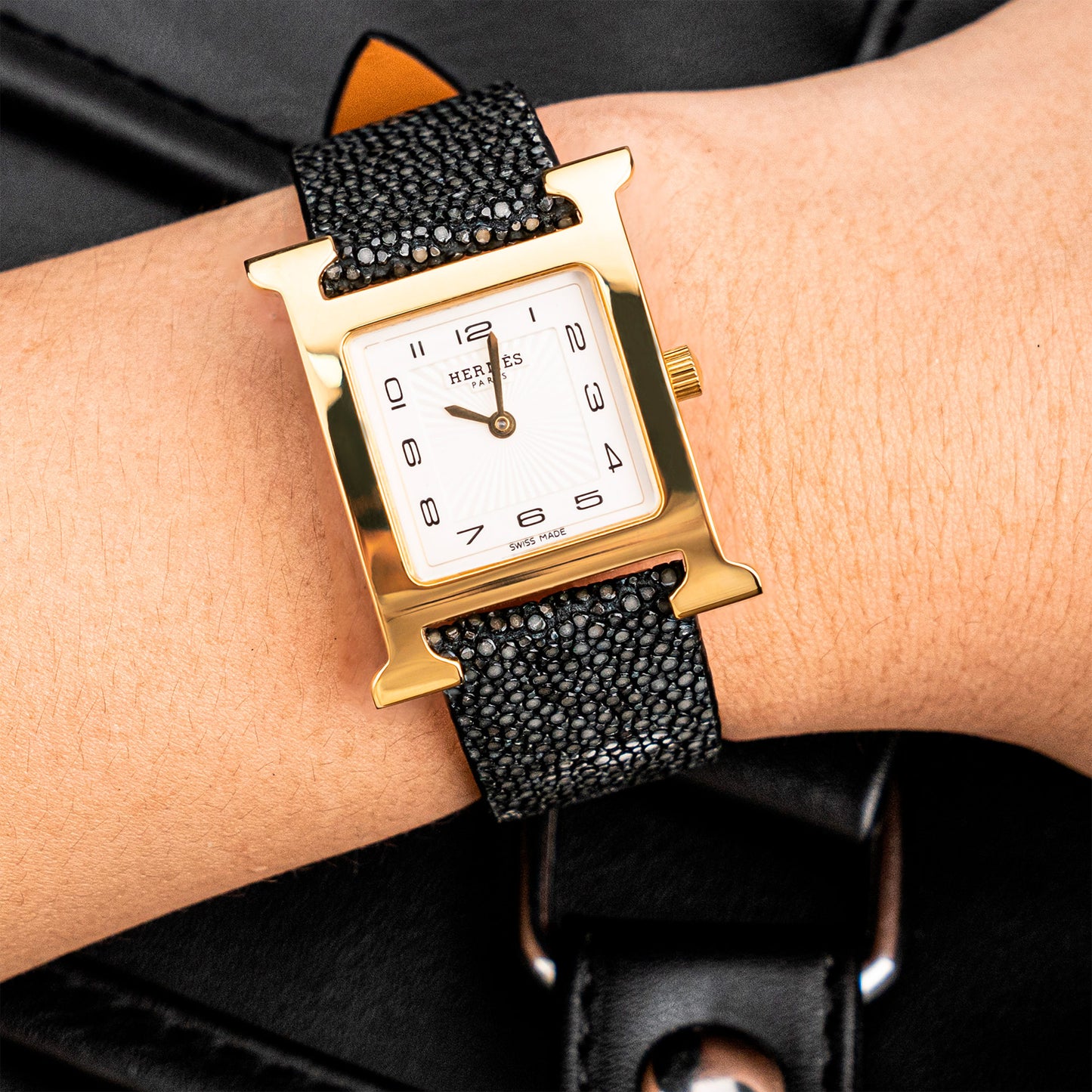 Black Pearl fish skin Slim Stitchless Strap