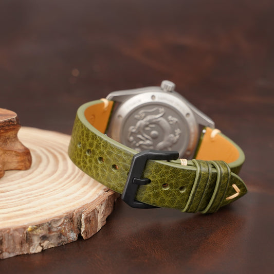 Green vegetable tanned leather side seam strap